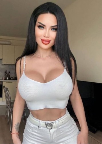 Карина, Г. Докучаевск