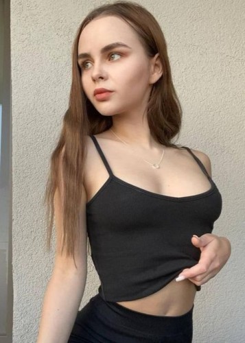 Катрина, Г. Докучаевск