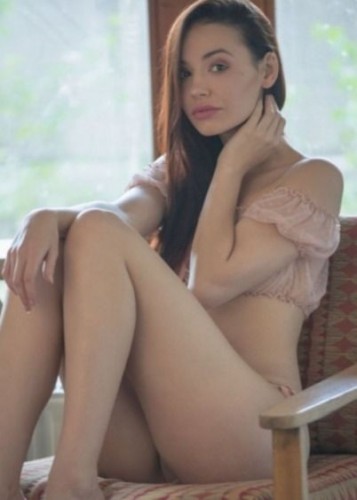 Марина, Г. Докучаевск